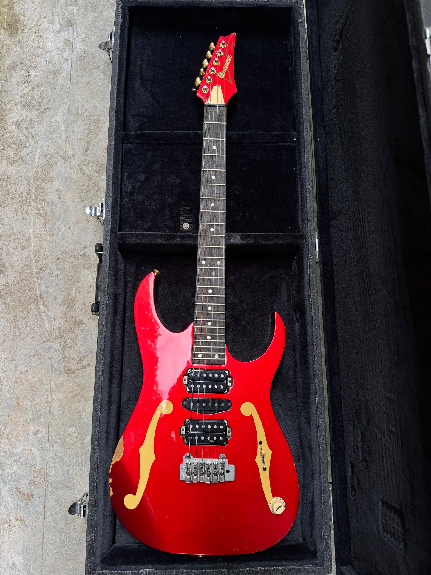 Ibanez Japan Paul Gilbert PGM400 Signed Guitar