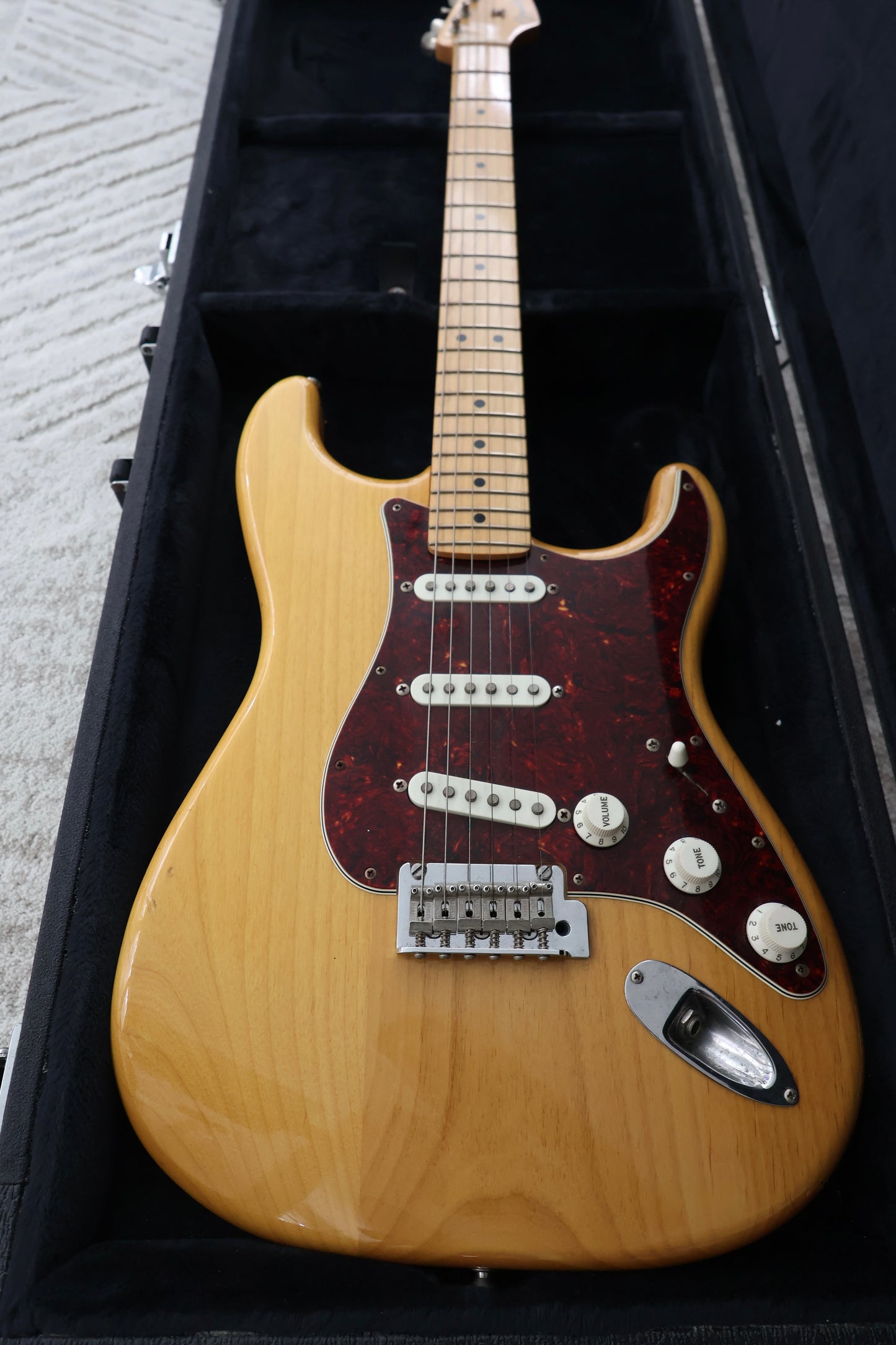 Fender Japan Hybrid II Stratocaster Maple Vintage Natural (used)