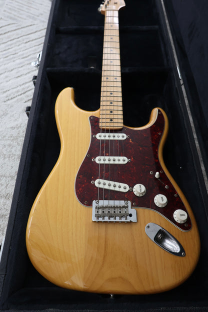 Fender Japan Hybrid II Stratocaster Maple Vintage Natural (used)