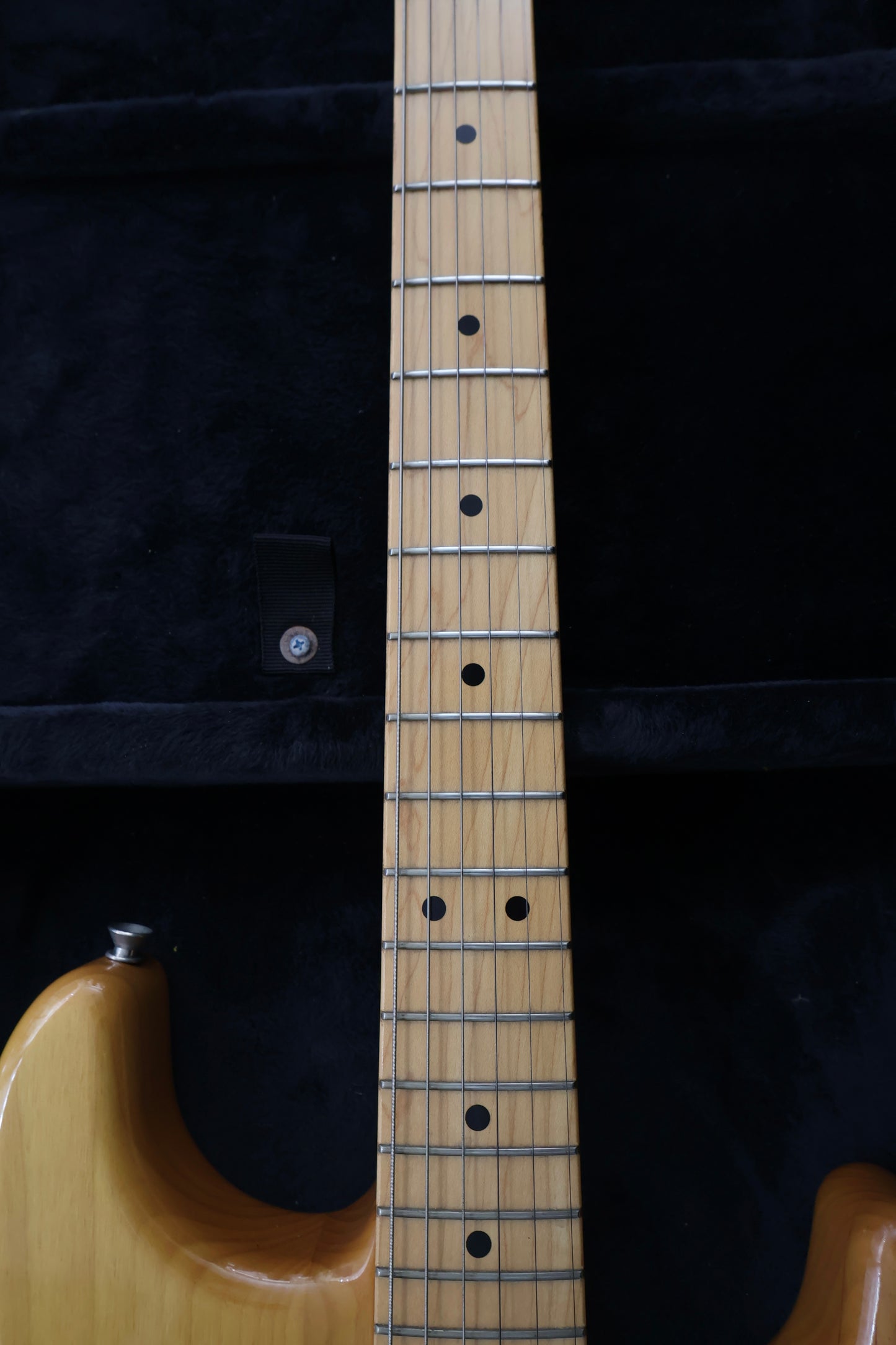 Fender Japan Hybrid II Stratocaster Maple Vintage Natural (used)