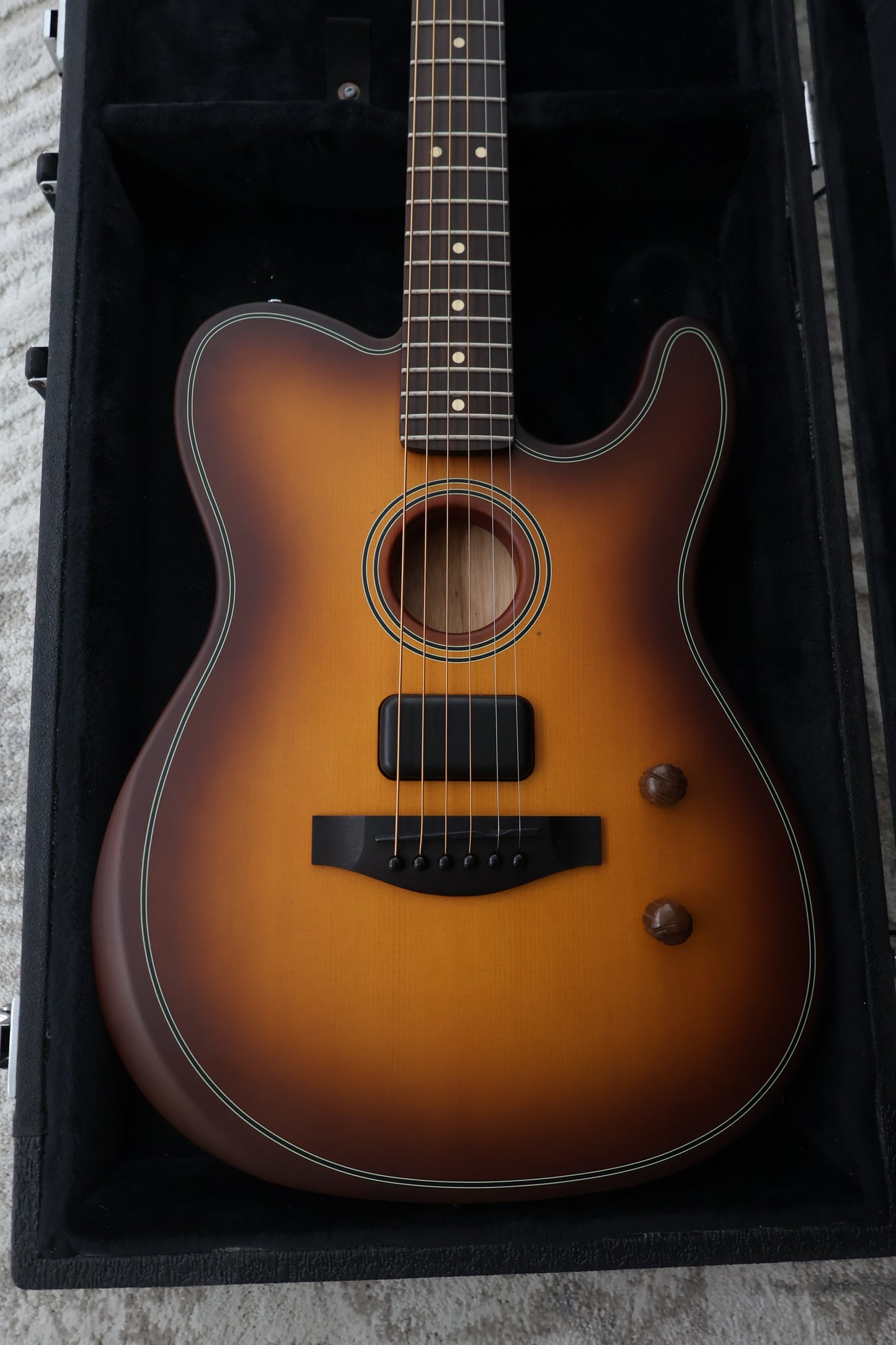 Fender Acoustasonic Standard Telecaster Sunburst