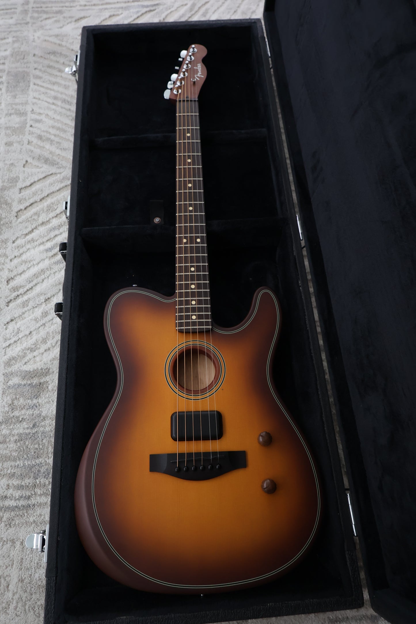 Fender Acoustasonic Standard Telecaster Sunburst