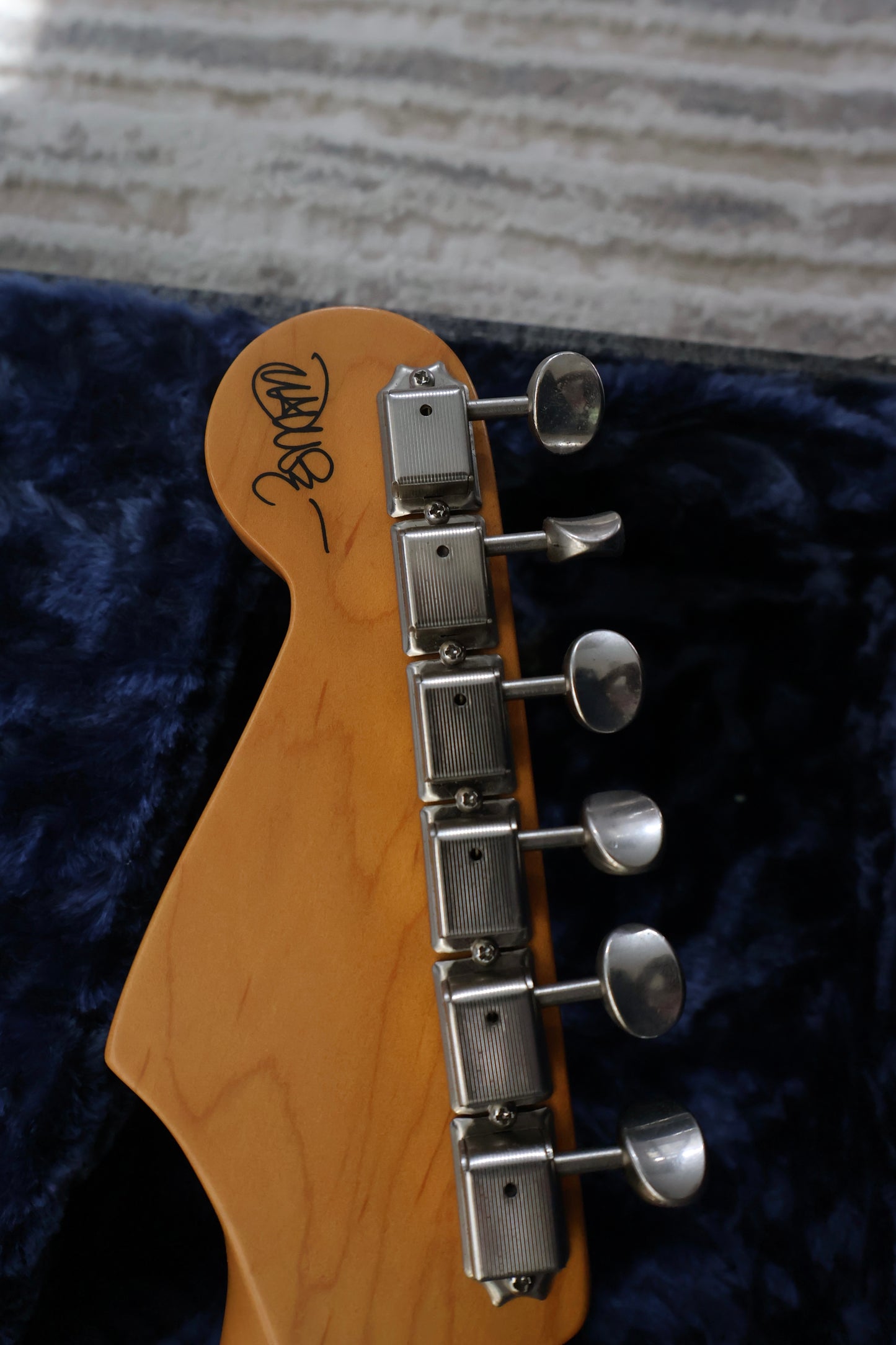 [Request for Price] Fender John Mayer Signature Guitar Signed Pickguard