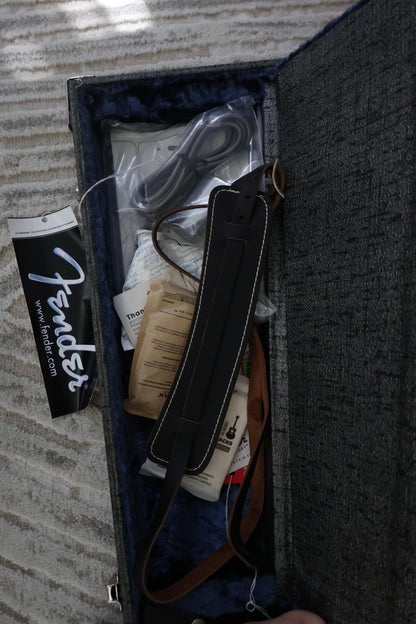 [Request for Price] Fender John Mayer Signature Guitar Signed Pickguard